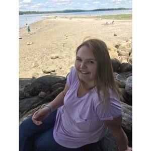 Meet your Posher, Kaitlyn